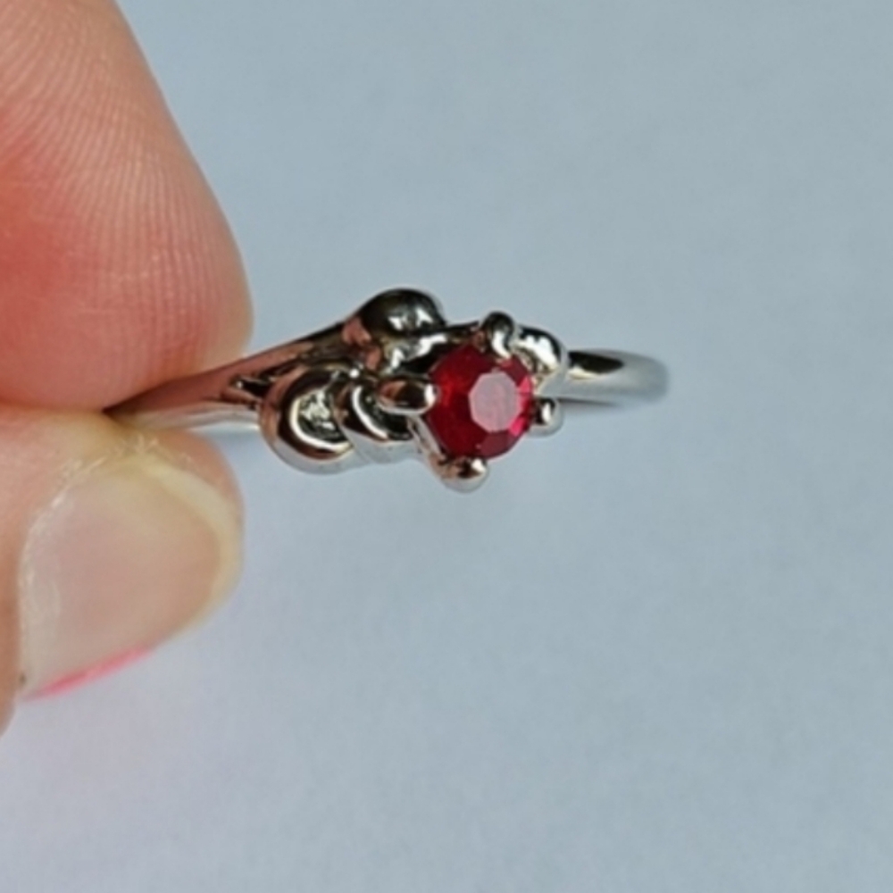 1/$5 or 3/$10 NWOT Ruby Red July Birthstone Ring. Silver-toned (10)